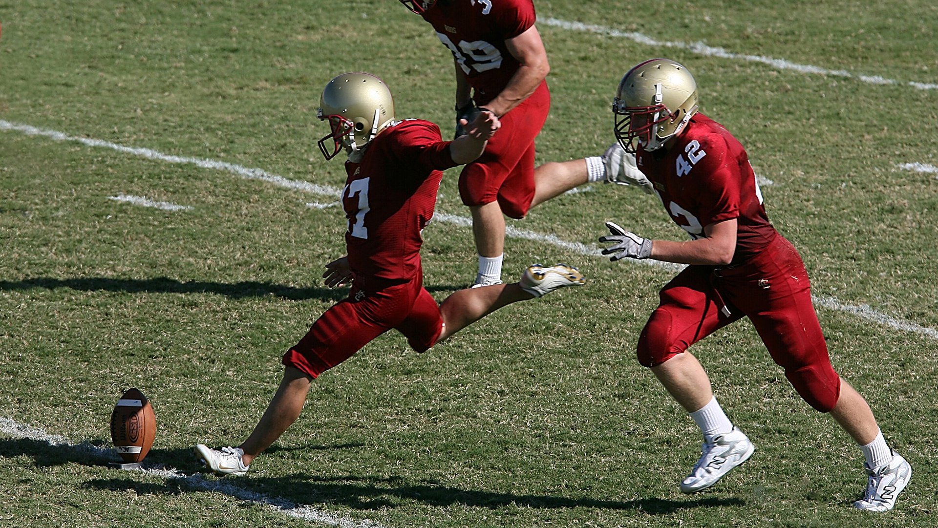 尼科·威廉姆斯在欧洲杯中表现出色，威廉姆·尼克尔森