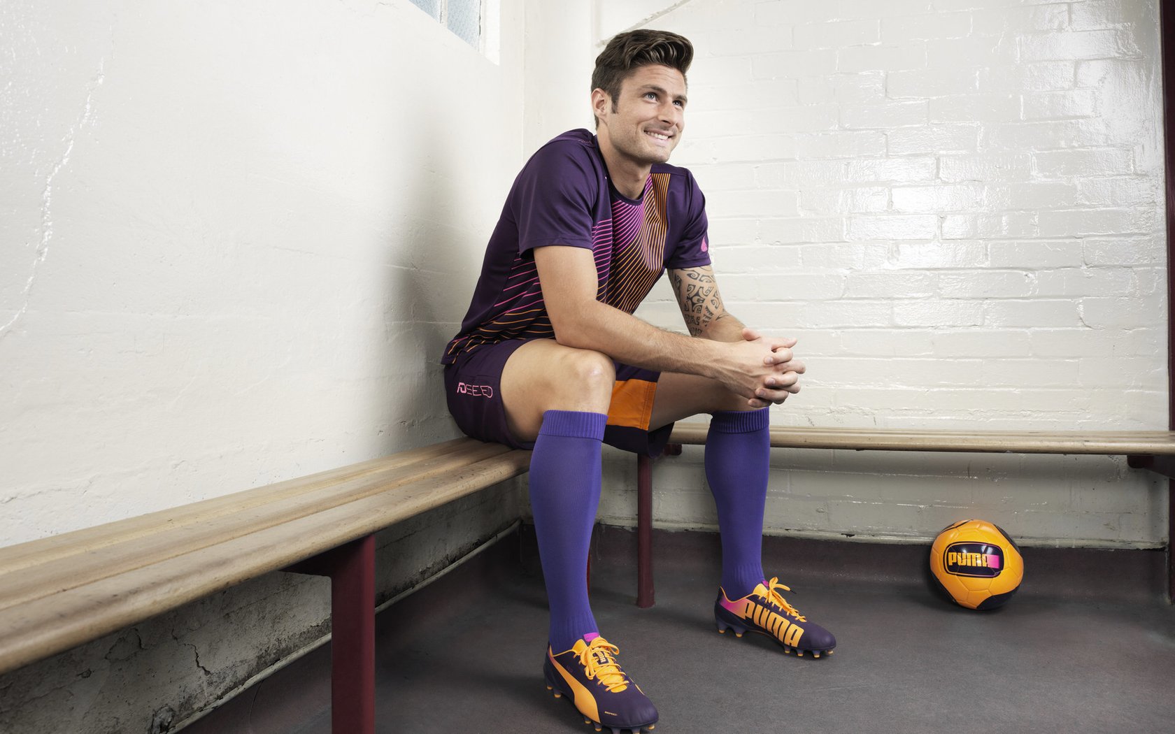 赞助商故事:品牌背后的合作奇迹,赞助商logo排列顺序